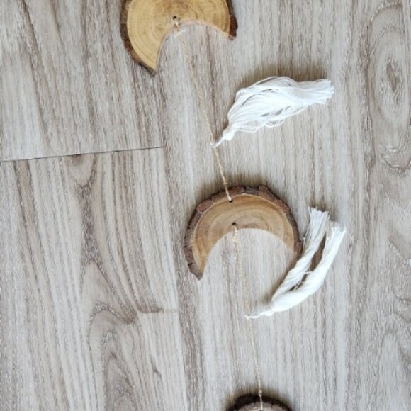 Moon Phase Garland - Picture 4 of 6